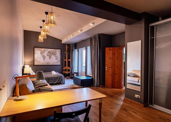 Spacious 2-Story Apt. W/ Terrace - 280 M2